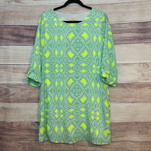 Mint Green Shift Dress - Picture 4 of 15